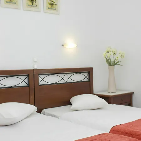Eleftheria Luxury Apartament *